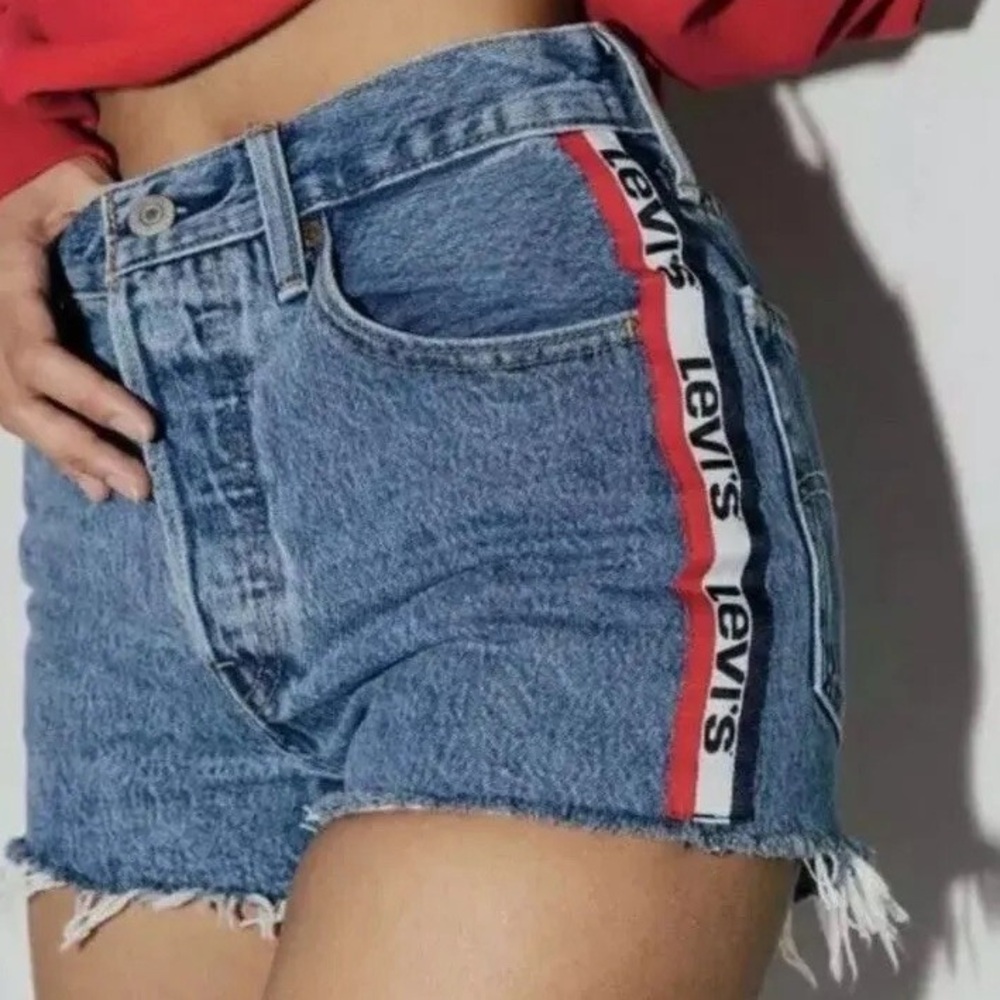 Levi’s shorts 501 NWT